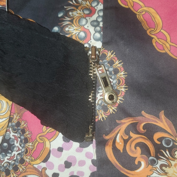 Beautiful printed vest - Picture 3 of 7